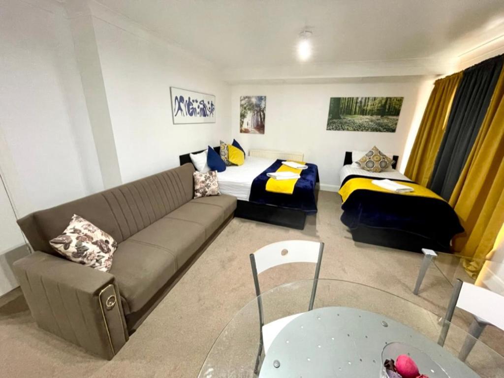 2 Bedrooms Modern Central London Apartment, Full Kitchen, 5 Minutes Tube Station Dış mekan fotoğraf
