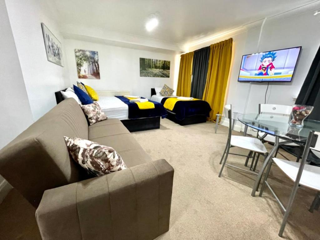 2 Bedrooms Modern Central London Apartment, Full Kitchen, 5 Minutes Tube Station Dış mekan fotoğraf