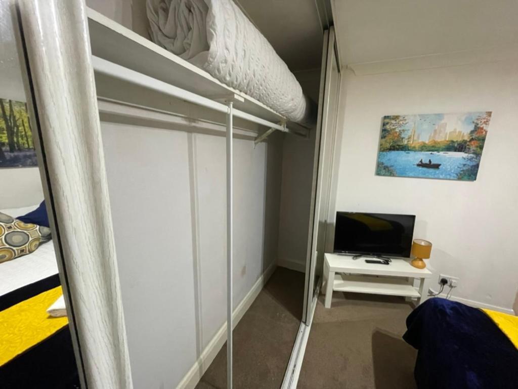 2 Bedrooms Modern Central London Apartment, Full Kitchen, 5 Minutes Tube Station Dış mekan fotoğraf