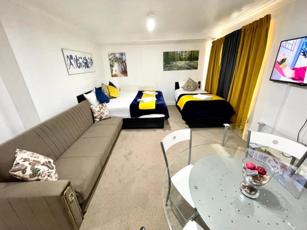 2 Bedrooms Modern Central London Apartment, Full Kitchen, 5 Minutes Tube Station Dış mekan fotoğraf
